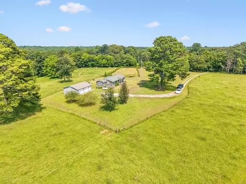 View/Area - 2362 Fall River Rd, Goodspring, TN 38460 photo 3 of 8