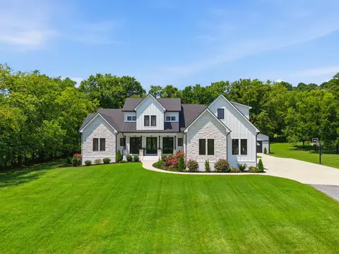 1239 Madison Creek Rd, Goodlettsville, TN 37072