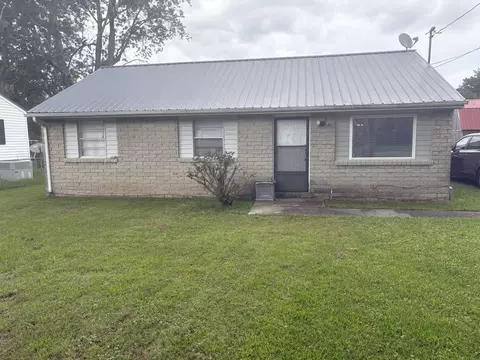 313 Helen St, Tullahoma, TN 37388