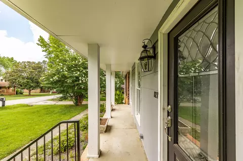 Exterior - 127 Sam Davis Dr, Springfield, TN 37172 photo 5 of 11