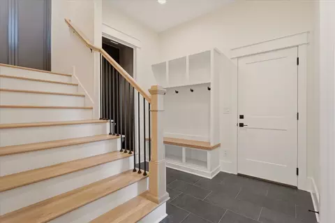Entry Way - 4184 Armstrong Rd, Springfield, TN 37172 photo 1 of 3