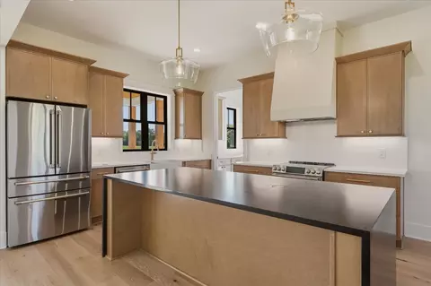 Kitchen - 4184 Armstrong Rd, Springfield, TN 37172 photo 1 of 4