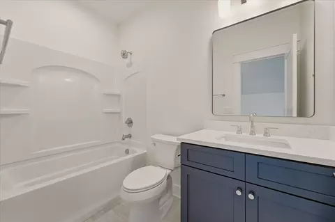 Bath - 4184 Armstrong Rd, Springfield, TN 37172 photo 7 of 8
