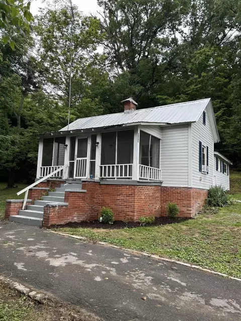 335 Westside Dr NW, Cleveland, TN 37311