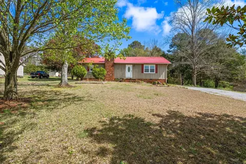 769 Stone Rd, Benton, TN 37307