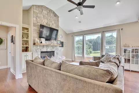 7210 Will Dr, Harrison, TN 37341 photo 2