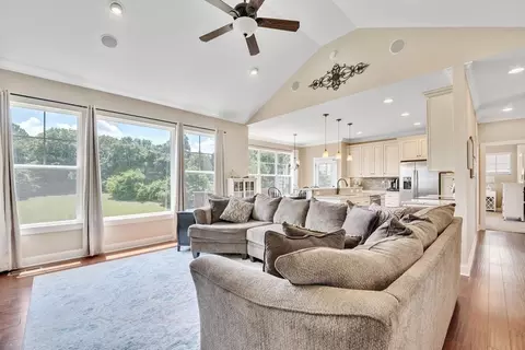 7210 Will Dr, Harrison, TN 37341 photo 4