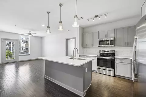 1638 54th Ave N #202, Nashville, TN 37209