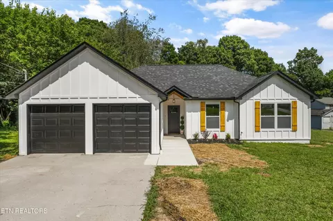 3140 Kingsmore Dr, Knoxville, TN 37921