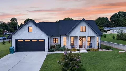 206 Country Club Rd, Winchester, TN 37398