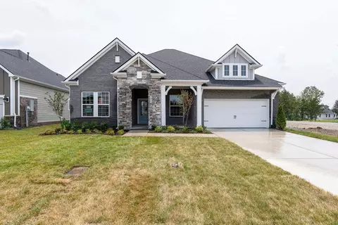 816 Drivers Cir, Columbia, TN 38401
