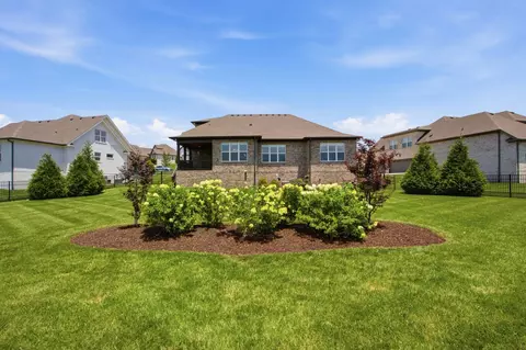 Exterior - 2027 Imagine Cir, Spring Hill, TN 37174 photo 11 of 14