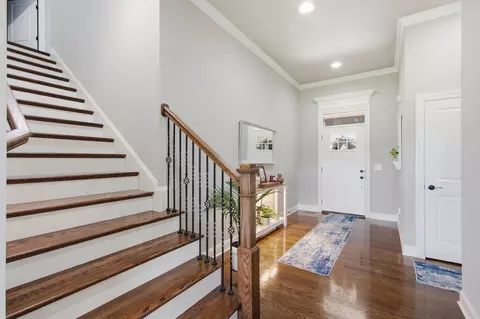 Entry Way - 2027 Imagine Cir, Spring Hill, TN 37174 photo 2 of 4