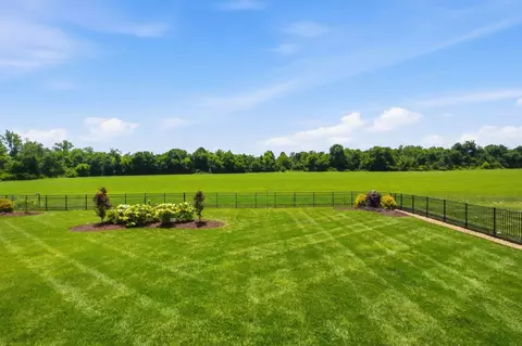 Exterior - 2027 Imagine Cir, Spring Hill, TN 37174 photo 7 of 14