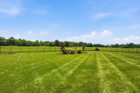 Exterior - 2027 Imagine Cir, Spring Hill, TN 37174 photo 14 of 14