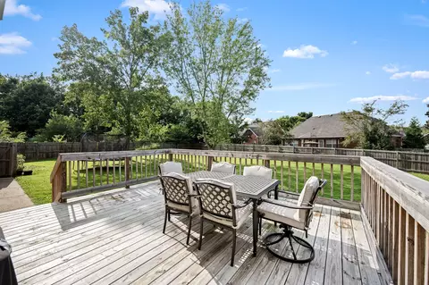 Exterior - 212 Comer Cir, Murfreesboro, TN 37128 photo 8 of 12