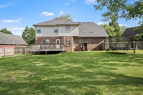 Exterior - 212 Comer Cir, Murfreesboro, TN 37128 photo 11 of 12