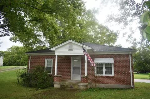 4 Price Ln, Pleasant Shade, TN 37145