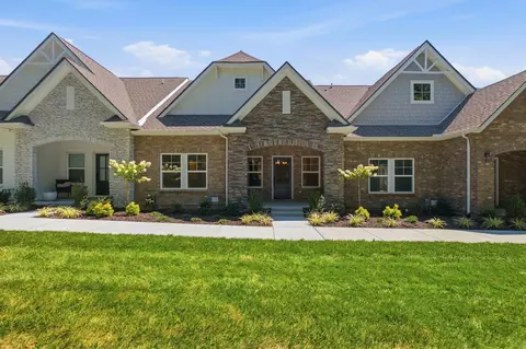 732 Coburg St, Gallatin, TN 37066