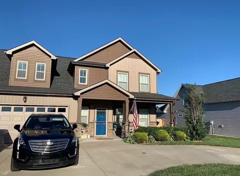 1104 Michaela Cir, Clarksville, TN 37043