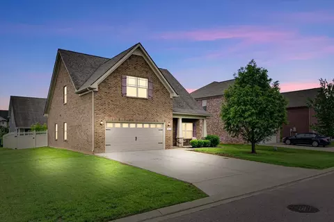 405 Spitzy Ln, Smyrna, TN 37167