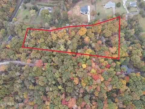 126 Pleasant View Loop Rd, Clinton, TN 37716 photo 7