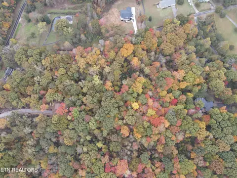 126 Pleasant View Loop Rd, Clinton, TN 37716 photo 16