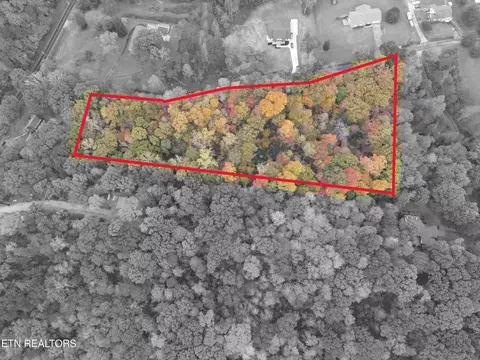 126 Pleasant View Loop Rd, Clinton, TN 37716 photo 6