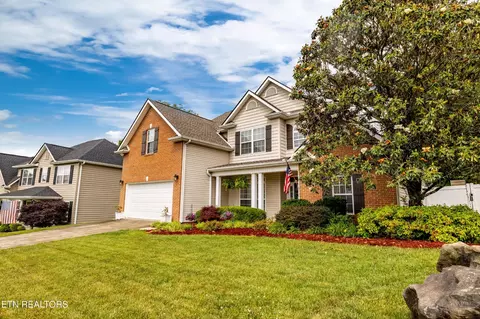7142 Presidential Ln, Knoxville, TN 37931