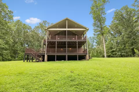 627 Oak Shadow Dr, New Johnsonville, TN 37134