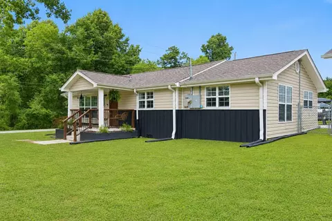 8311 Igou Gap Rd, Chattanooga, TN 37421