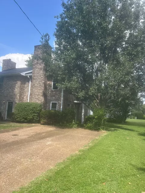 2431 Robbie Ct, Nashville, TN 37214
