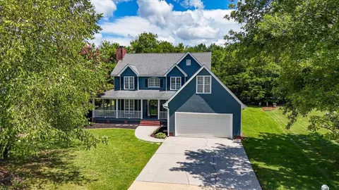 59 Briarwood Dr, Ringgold, GA 30736