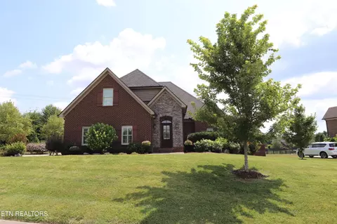 1436 Edenbridge Dr, Alcoa, TN 37701