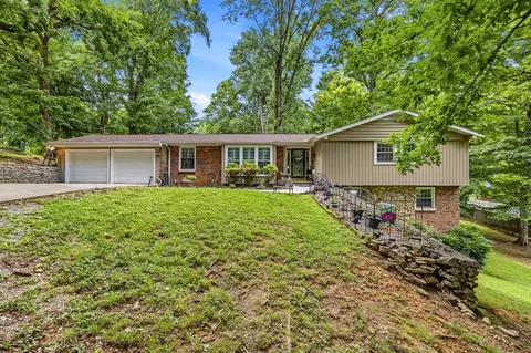 102 Bahia Mar Pt S, Hendersonville, TN 37075