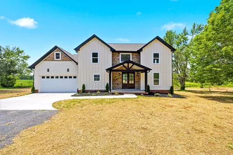 3305 Dobbins Pike, Portland, TN 37148