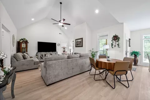 Other - 1031 Northside Dr, Dickson, TN 37055 photo 2 of 9