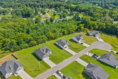View/Area - 1031 Northside Dr, Dickson, TN 37055 photo 5 of 5