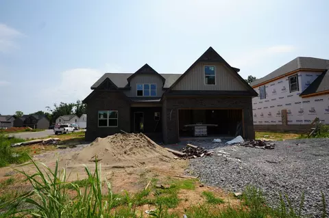 100 Sycamore Hl, Clarksville, TN 37042