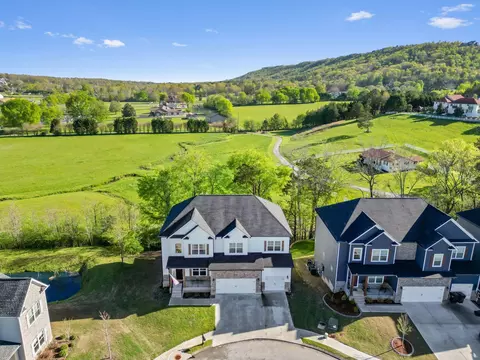 9914 Haven Port Ln, Ooltewah, TN 37363