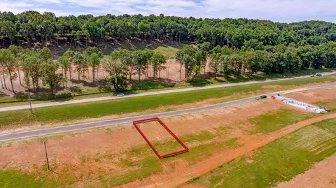 1806 Black Bear Cir, Loudon, TN 37774