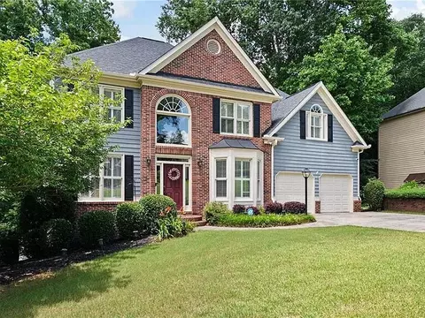 5418 Amity Dr, Powder Springs, GA 30127