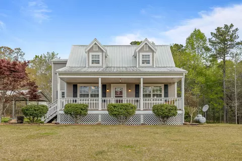 200 Ridgeway Rd, La Fayette, GA 30728
