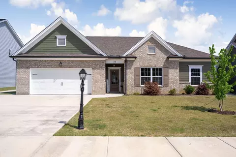 31 Winchester Dr, Rossville, GA 30741