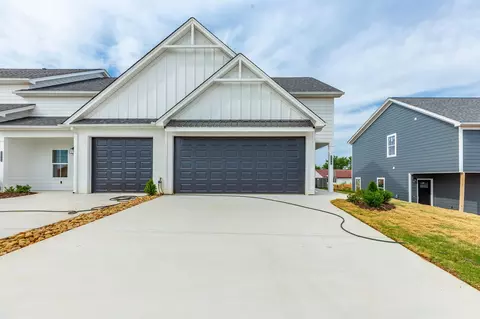 3231 Green Turtle Ln NE, Cleveland, TN 37323