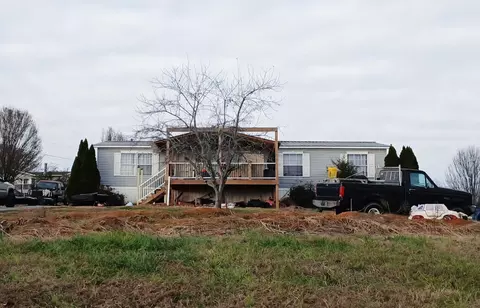 2580 Reed Springs Rd, Sweetwater, TN 37874