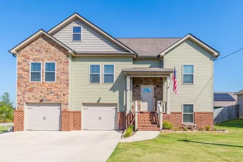 279 Franklin Cir, Fort Oglethorpe, GA 30742
