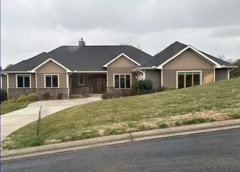 191 Thunder Ridge Dr, Vonore, TN 37885