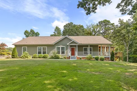 117 County Rd, Etowah, TN 37331