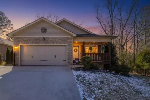 26 Jada Ln, Chickamauga, GA 30707